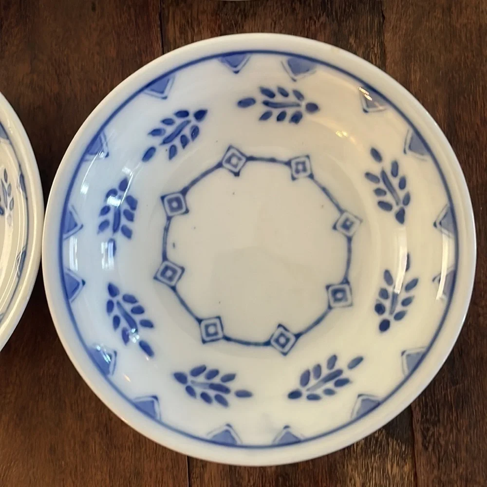 Williams Sonoma Blue and White Dinnerware Set